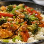 Close-up of Keto Chicken Stir Fry featuring colorful vegetables and tender chicken pieces.